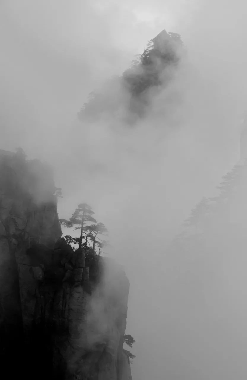 27-2015-4-水墨黄山1ch_resize.jpg